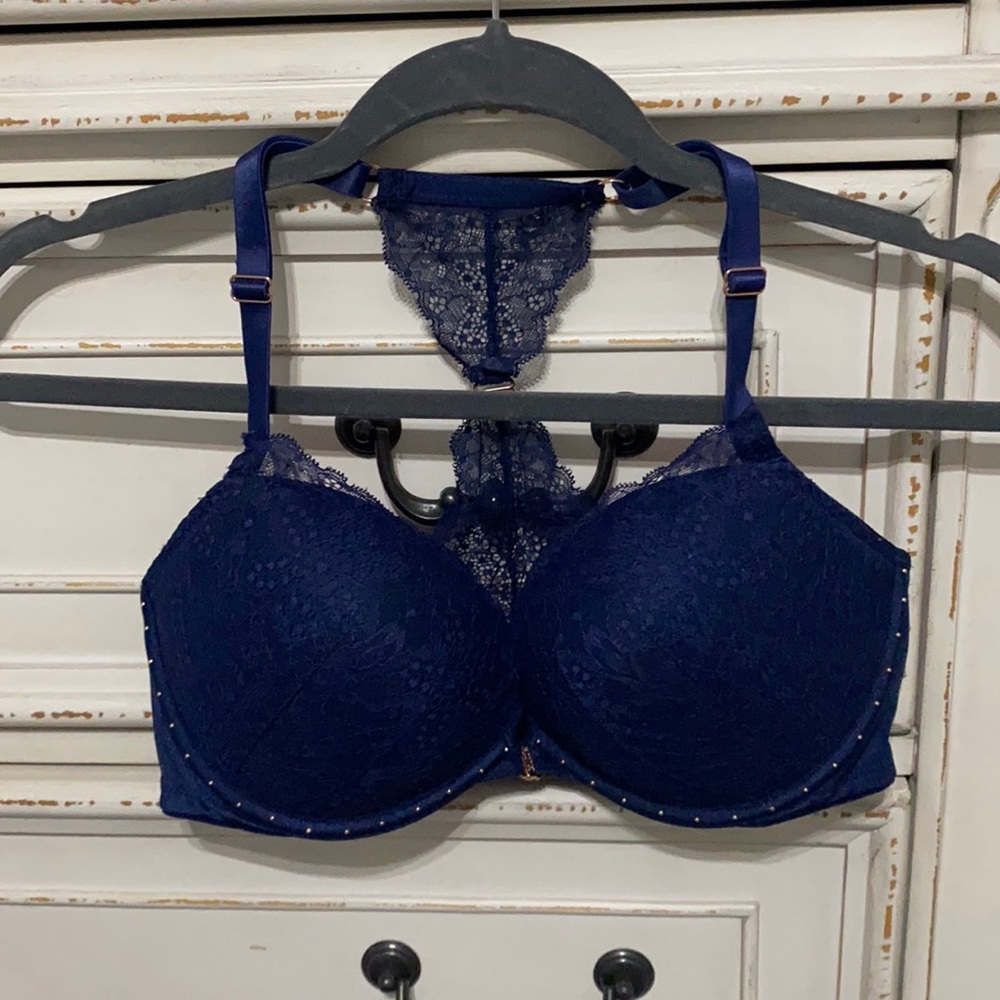 PINK Lacy Bra